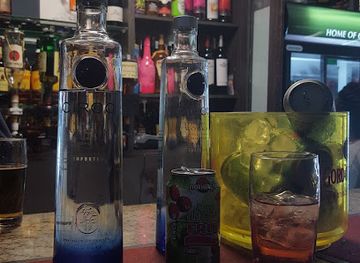 namibia/walvis-bay/bar/housemate-bar