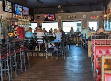 missouri/lake-of-the-ozarks/bar/the-office-neighborhood-pub