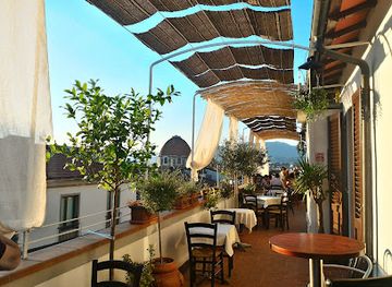 italy/tuscany/bar/view-on-art-rooftop-cocktail-bar