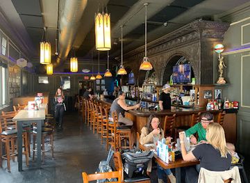 michigan/grand-rapids/bar/blue-dog-tavern