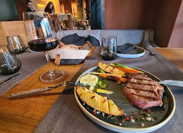 moldova/guranda-mountain/bar/keller-holz-gastropub