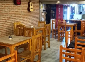 argentina/san-rafael/bar/patio-cervecero-rama-caida