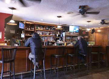 oregon/hood-river/bar/trillium-cafe