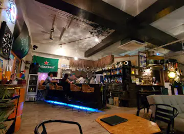 Island bar CANOPUS [カノープス]