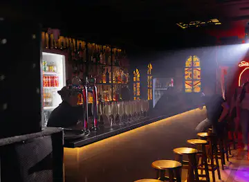 DD Lounge bar