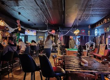 illinois/matthiessen-state-park/bar/sanctuary-lasalle