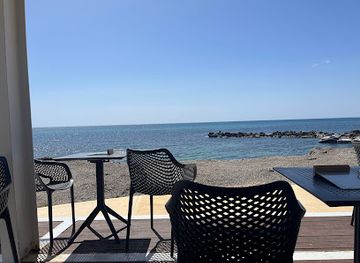 cyprus/paphos-forest/bar/paradise-cove-bar