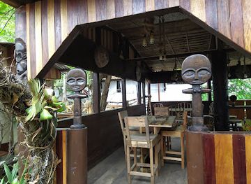gabon/mayombe-forest/bar/restaurant-mystic-bantu