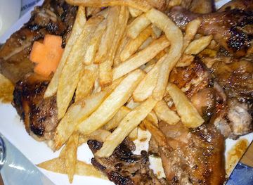 mozambique/matola/bar/sky-bar-lounge