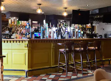 Ownies Bar and Bistro