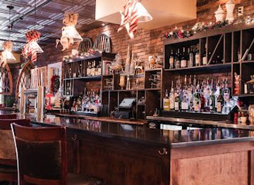 new-hampshire/mount-monadnock/bar/fireworks-restaurant