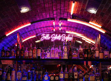 arizona/tempe/tempe-beach-park/bar/devil-s-hideaway