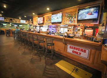 mississippi/gulfport/bar/susie-cue-s