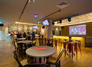 singapore/tampines/bar/7th-heaven-ktv-and-cafe