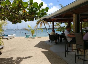 grenada/etang-national-park/bar/sand-bar-grill