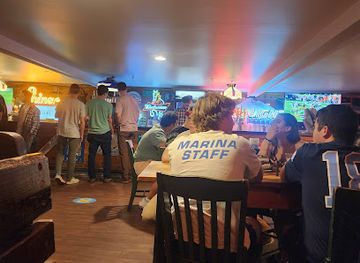 north-carolina/chapel-hill/bar/he-s-not-here