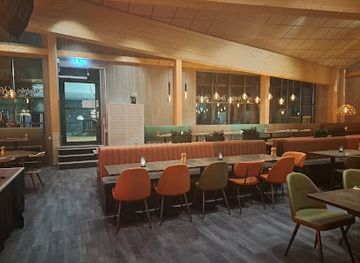 sweden/stoten/bar/restaurang-halster-bar-bistro