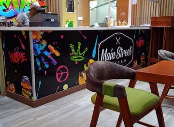 jamaica/north-coast/bar/8rivaz-ultra-lounge