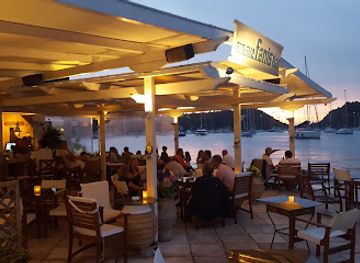 greece/paxos/bar/fanis