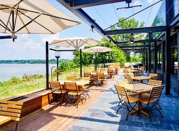 virginia/piedmont/bar/the-boathouse-at-city-point