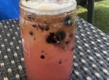 united-arab-emirates/palm-jumeirah/bar/highlights-pool-bar