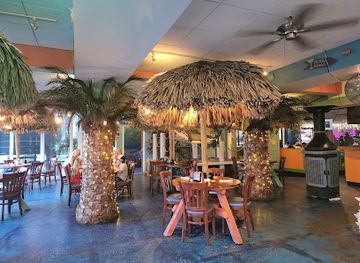 florida/treasure-coast/bar/island-root-jensen-beach
