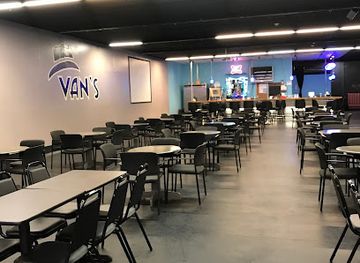 alabama/cherokee-rock-village/bar/van-s