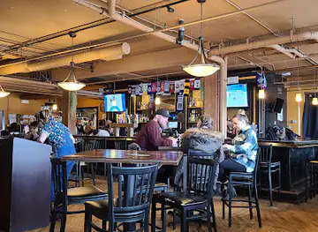 SpeakEZ Lounge
