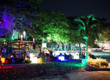 thailand/rayong/rayong-beach/bar/lido-beach-bar