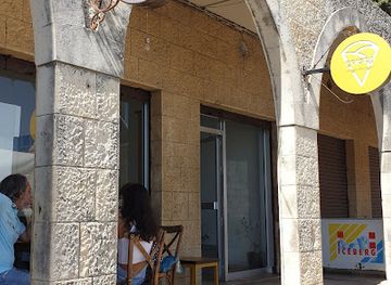 lebanon/deir-el-qamar/bar/token-burgers-and-more