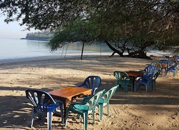 timor-leste/dili-beaches/bar/caz-bar