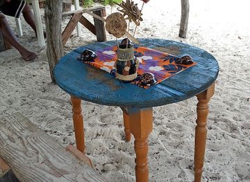 new-caledonia/ouvea-island/bar/one-sina-table-d-hote-bord-de-mer