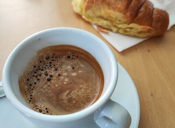 italy/val-di-chiana/bar/roxy-bar