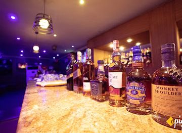 cameroon/littoral/bar/opiom-lounge-bali