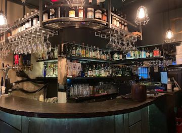 india/mumbai/bandra/bar/the-den