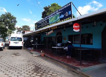 nicaragua/chontales-hills/bar/restaurante-los-caracoles-negros