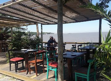 uruguay/colonia-del-sacramento/bar/las-tunas-beach-bar