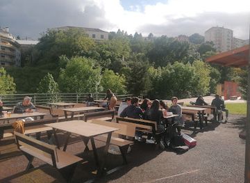 portugal/serra-da-estrela/bar/esplanada-goldra