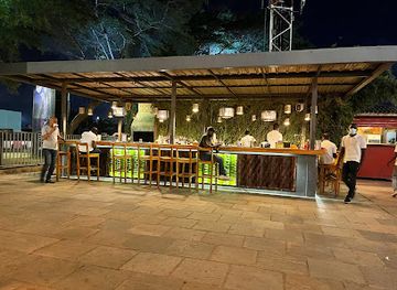 benin/ouidah-beach/bar/code-bar