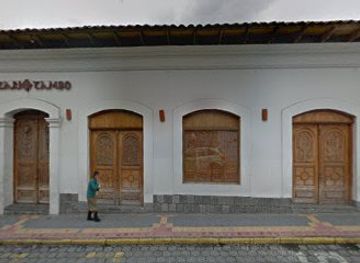 ecuador/otavalo/bar/johnny-walker-otavalo