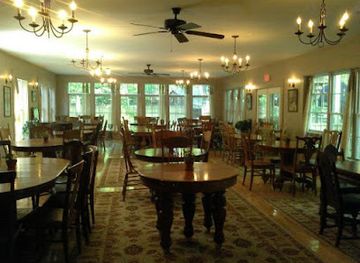 Fredericka's Restaurant and the Loose Moose Bar & Grille
