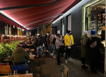 germany/cologne/altstadt-sud/bar/im-schnorres