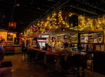 texas/north-texas/bar/double-wide-bar