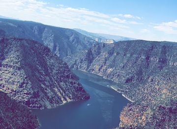 utah/flaming-gorge-national-recreation-area/bar/flaming-gorge-reservoir