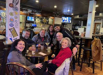 massachusetts/quabbin-reservoir/bar/shi-s-pub