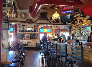 ohio/grand-river-valley/bar/brennan-s-fish-house