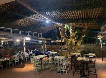 nauru/buada/bar/the-bay-restaurant