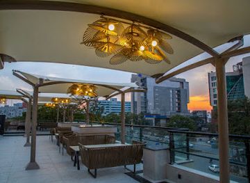 pakistan/lahore/downtown-lahore/bar/penthouse-lahore