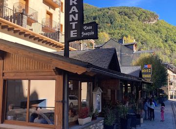 spain/ordesa-y-monte-perdido-national-park/bar/restaurante-casa-joaquin