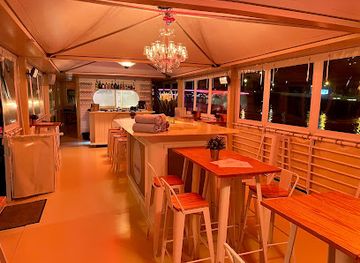 belgium/liege/bar/apero-sur-meuse